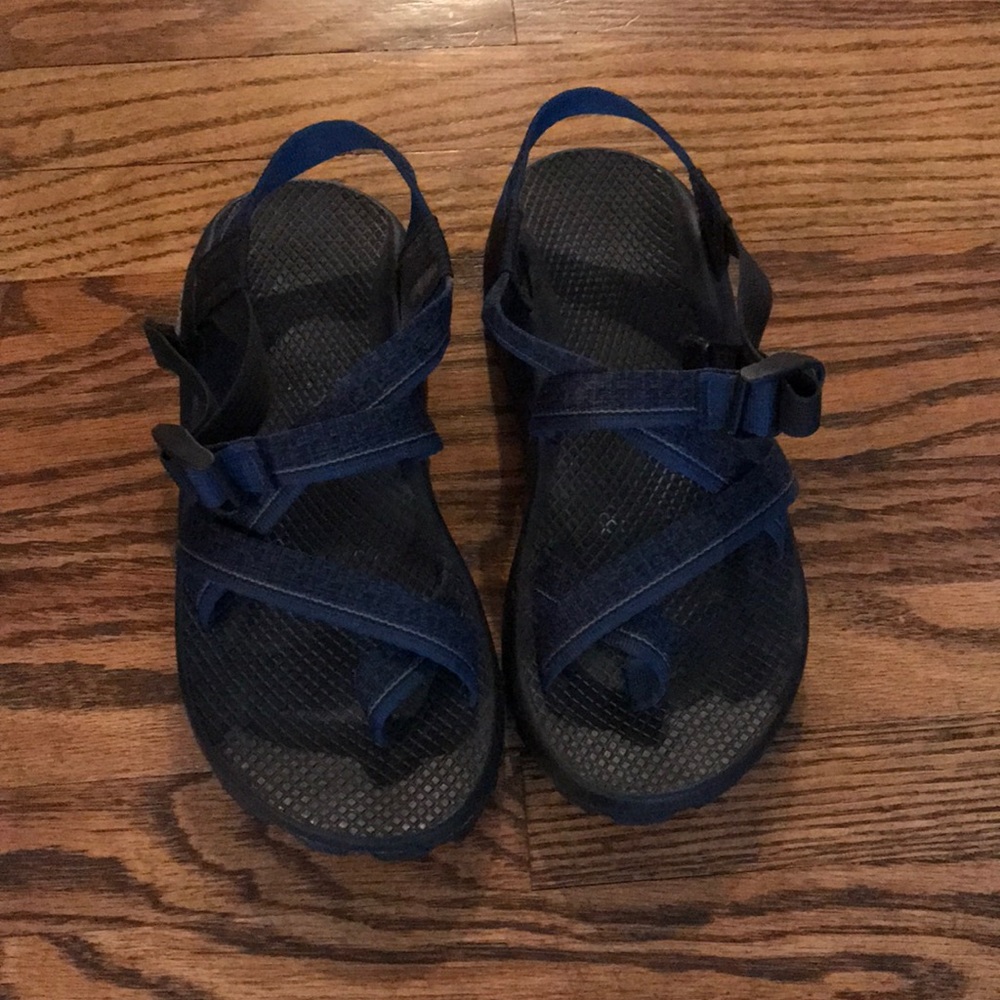 Men’s size 7 Chacos
